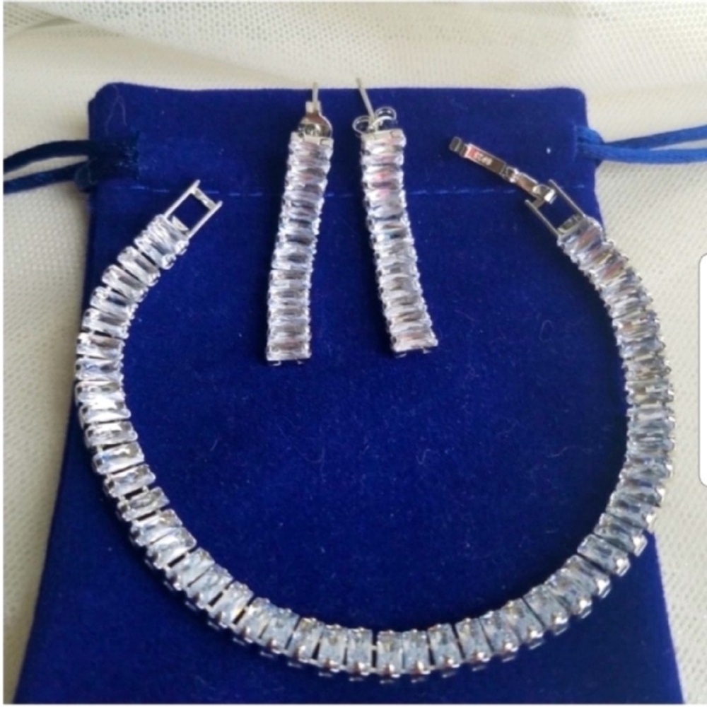Swarovski Elements 925 Sterling Silver Baguette Tennis Bracelet NEW